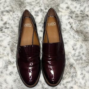 Women’s shoes